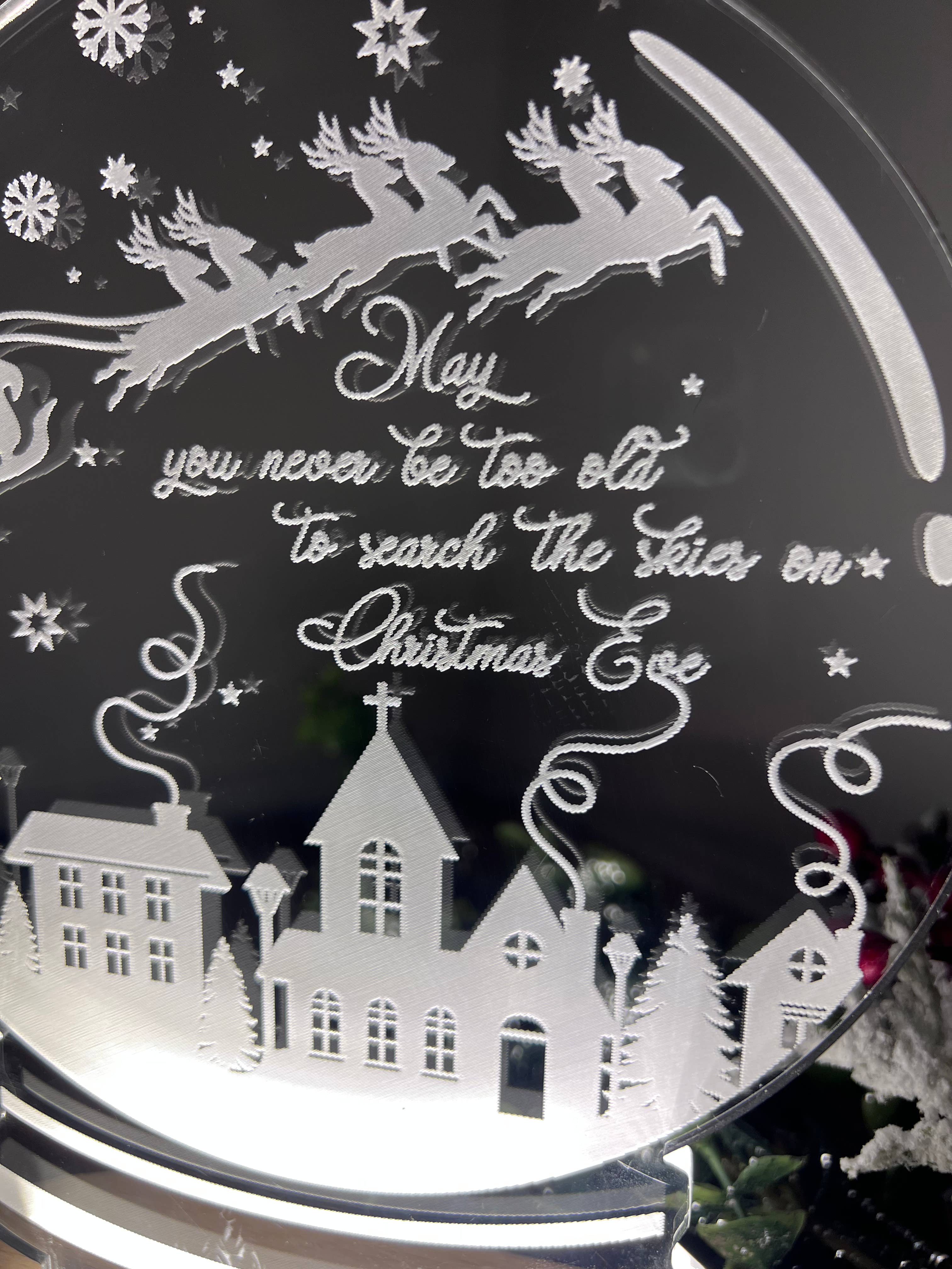 ‘Search the skies’ LED Light up Snowglobe craft product